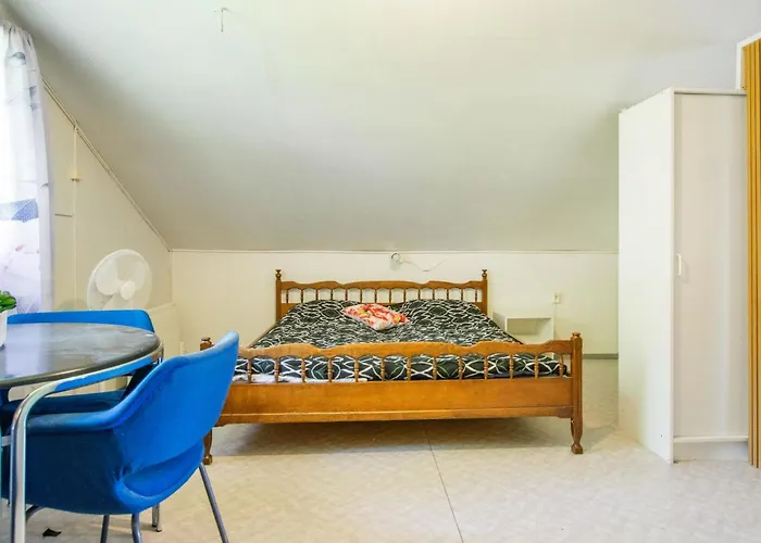 D Daalia By Interhome * Kalmari